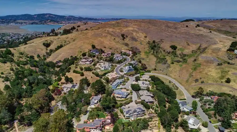 88 Paseo Mirasol, Belvedere Tiburon, California 94920, United States, 5 Bedrooms Bedrooms, ,4.5 BathroomsBathrooms,Residential,For Sale,88 Paseo Mirasol,1073891