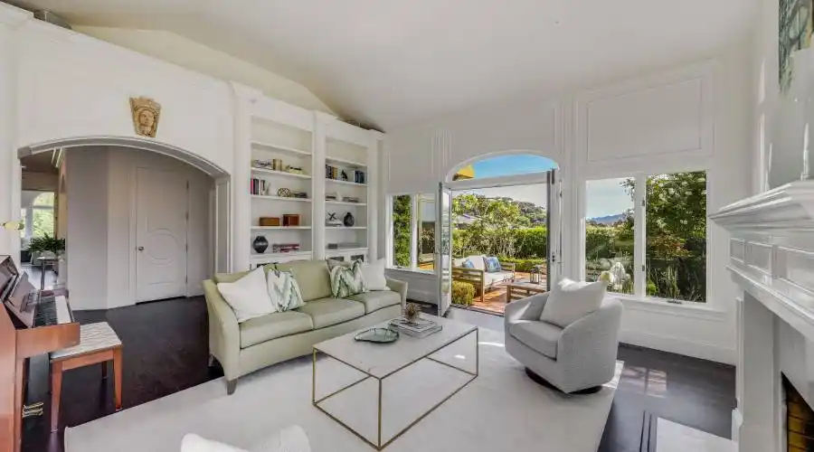 25 Turtle Rock Ct, Belvedere Tiburon, California 94920, United States, 6 Bedrooms Bedrooms, ,4.5 BathroomsBathrooms,Residential,For Sale,25 Turtle Rock Ct,1073996