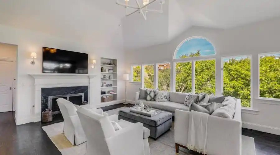 25 Turtle Rock Ct, Belvedere Tiburon, California 94920, United States, 6 Bedrooms Bedrooms, ,4.5 BathroomsBathrooms,Residential,For Sale,25 Turtle Rock Ct,1073996