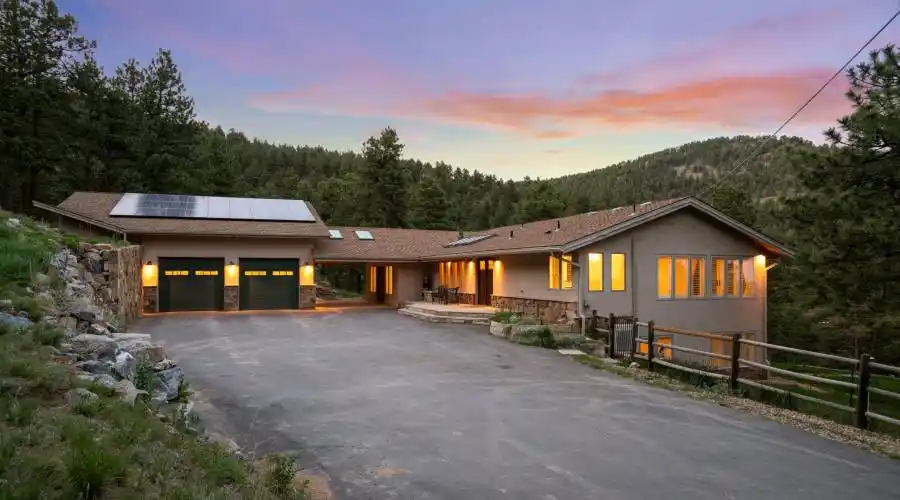 130 Seven Hills Drive, Boulder, Colorado 80302, United States, 3 Bedrooms Bedrooms, 13 Rooms Rooms,3 BathroomsBathrooms,Residential,For Sale,Seven Hills,1075893