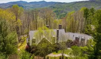 1676 valle cay DR, Boone, North Carolina 28692, United States, ,Residential,For Sale,1676 valle cay DR,1078658