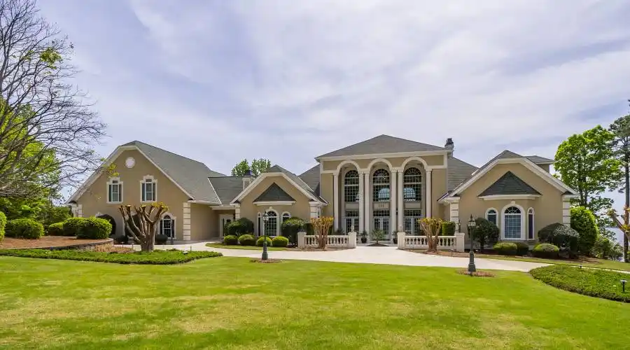 209 Old Summer Place, Chapin, South Carolina 29036, United States, 5 Bedrooms Bedrooms, ,6.5 BathroomsBathrooms,Residential,For Sale,209 Old Summer Place,1078659