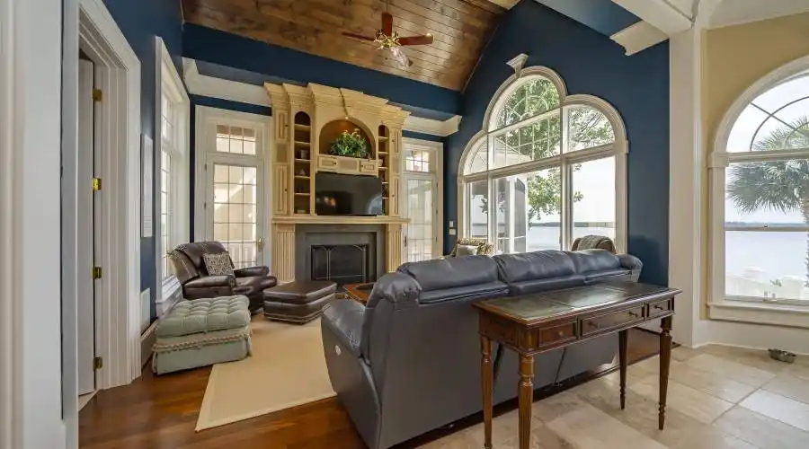 209 Old Summer Place, Chapin, South Carolina 29036, United States, 5 Bedrooms Bedrooms, ,6.5 BathroomsBathrooms,Residential,For Sale,209 Old Summer Place,1078659