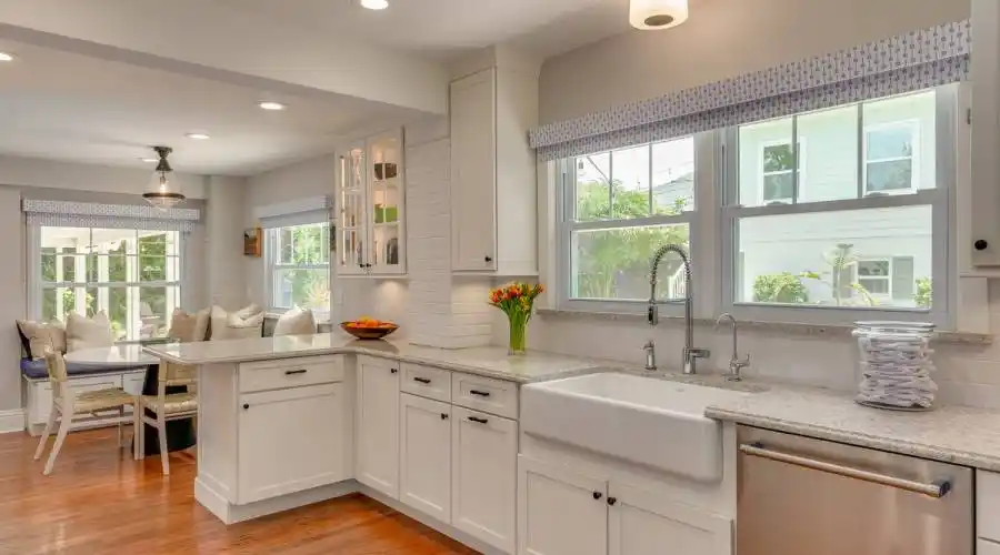 620 26th Ave N, St Petersburg, Florida, United States, 4 Bedrooms Bedrooms, 8 Rooms Rooms,3 BathroomsBathrooms,Residential,For Sale,26th Ave,1079096