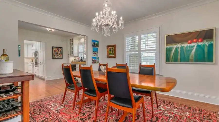 620 26th Ave N, St Petersburg, Florida, United States, 4 Bedrooms Bedrooms, 8 Rooms Rooms,3 BathroomsBathrooms,Residential,For Sale,26th Ave,1079096