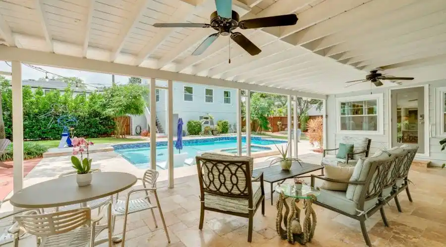 620 26th Ave N, St Petersburg, Florida, United States, 4 Bedrooms Bedrooms, 8 Rooms Rooms,3 BathroomsBathrooms,Residential,For Sale,26th Ave,1079096