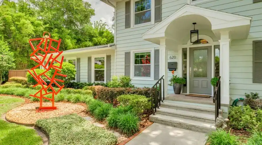 620 26th Ave N, St Petersburg, Florida, United States, 4 Bedrooms Bedrooms, 8 Rooms Rooms,3 BathroomsBathrooms,Residential,For Sale,26th Ave,1079096