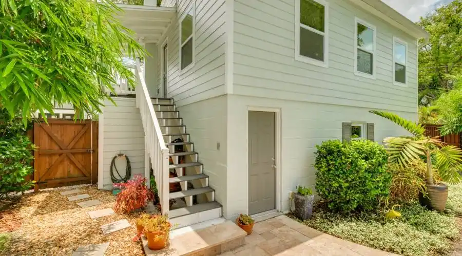 620 26th Ave N, St Petersburg, Florida, United States, 4 Bedrooms Bedrooms, 8 Rooms Rooms,3 BathroomsBathrooms,Residential,For Sale,26th Ave,1079096