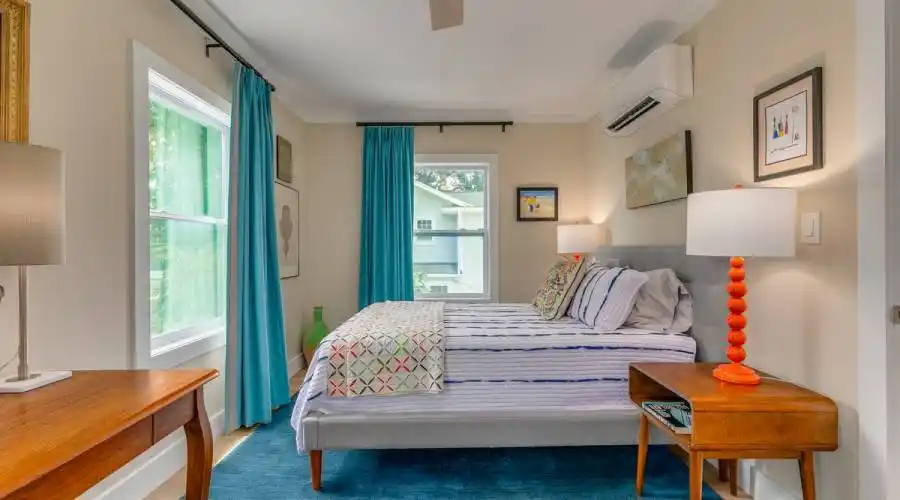 620 26th Ave N, St Petersburg, Florida, United States, 4 Bedrooms Bedrooms, 8 Rooms Rooms,3 BathroomsBathrooms,Residential,For Sale,26th Ave,1079096