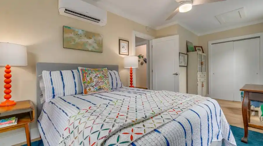 620 26th Ave N, St Petersburg, Florida, United States, 4 Bedrooms Bedrooms, 8 Rooms Rooms,3 BathroomsBathrooms,Residential,For Sale,26th Ave,1079096