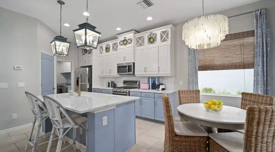 12704 Halfmoon Lake Ter- Florida 34211- United States, 3 Bedrooms Bedrooms, 5 Rooms Rooms,2 BathroomsBathrooms,Residential,For Sale,Halfmoon Lake,1081298