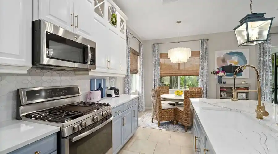 12704 Halfmoon Lake Ter- Florida 34211- United States, 3 Bedrooms Bedrooms, 5 Rooms Rooms,2 BathroomsBathrooms,Residential,For Sale,Halfmoon Lake,1081298