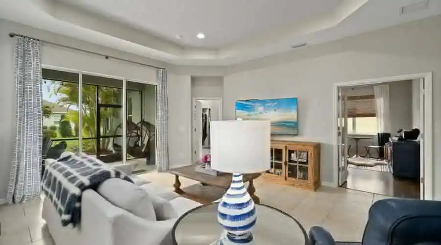 12704 Halfmoon Lake Ter- Florida 34211- United States, 3 Bedrooms Bedrooms, 5 Rooms Rooms,2 BathroomsBathrooms,Residential,For Sale,Halfmoon Lake,1081298