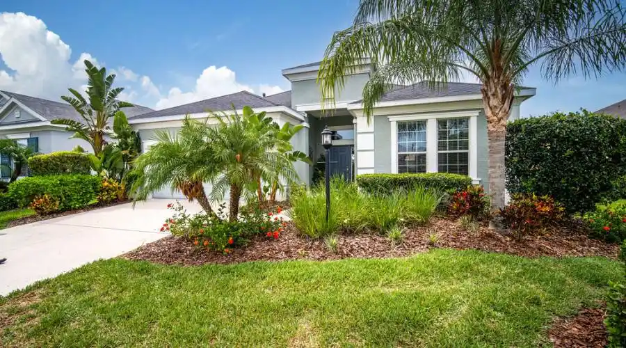 12704 Halfmoon Lake Ter- Florida 34211- United States, 3 Bedrooms Bedrooms, 5 Rooms Rooms,2 BathroomsBathrooms,Residential,For Sale,Halfmoon Lake,1081298