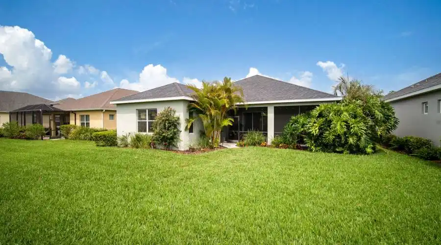 12704 Halfmoon Lake Ter- Florida 34211- United States, 3 Bedrooms Bedrooms, 5 Rooms Rooms,2 BathroomsBathrooms,Residential,For Sale,Halfmoon Lake,1081298