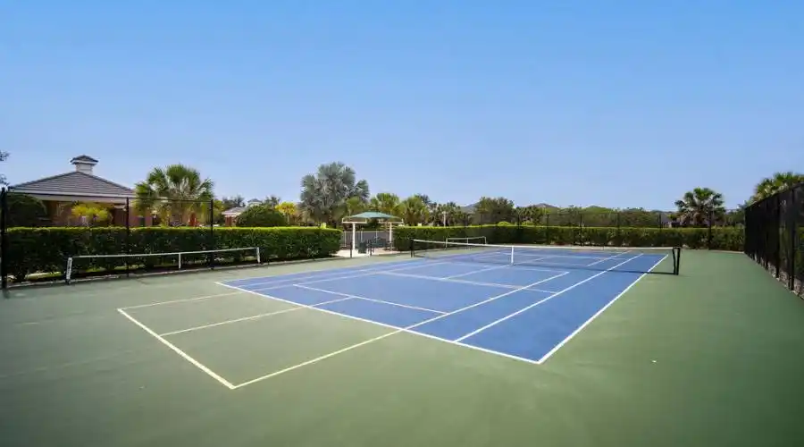 12704 Halfmoon Lake Ter- Florida 34211- United States, 3 Bedrooms Bedrooms, 5 Rooms Rooms,2 BathroomsBathrooms,Residential,For Sale,Halfmoon Lake,1081298