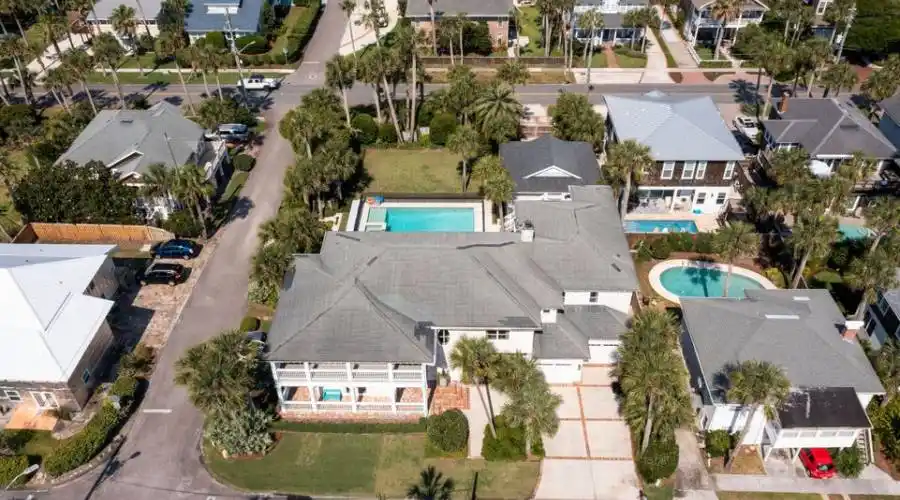 620 Beach Avenue, Atlantic Beach, Florida, United States, 5 Bedrooms Bedrooms, ,4 BathroomsBathrooms,Residential,For Sale,Beach Avenue,1085309