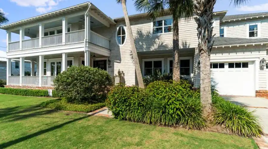 620 Beach Avenue, Atlantic Beach, Florida, United States, 5 Bedrooms Bedrooms, ,4 BathroomsBathrooms,Residential,For Sale,Beach Avenue,1085309