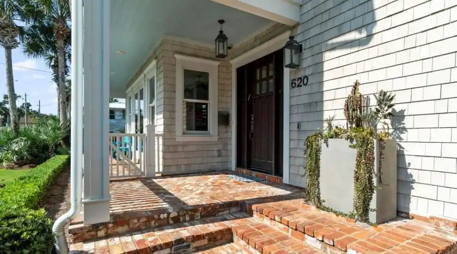 620 Beach Avenue, Atlantic Beach, Florida, United States, 5 Bedrooms Bedrooms, ,4 BathroomsBathrooms,Residential,For Sale,Beach Avenue,1085309