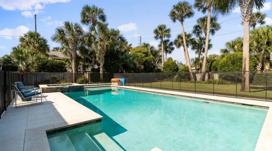620 Beach Avenue, Atlantic Beach, Florida, United States, 5 Bedrooms Bedrooms, ,4 BathroomsBathrooms,Residential,For Sale,Beach Avenue,1085309