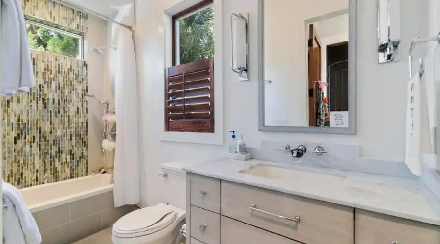 620 Beach Avenue, Atlantic Beach, Florida, United States, 5 Bedrooms Bedrooms, ,4 BathroomsBathrooms,Residential,For Sale,Beach Avenue,1085309