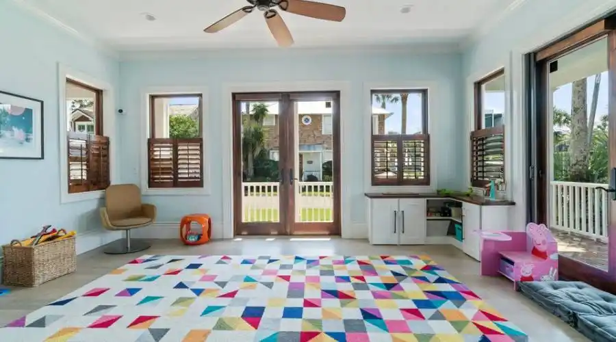 620 Beach Avenue, Atlantic Beach, Florida, United States, 5 Bedrooms Bedrooms, ,4 BathroomsBathrooms,Residential,For Sale,Beach Avenue,1085309