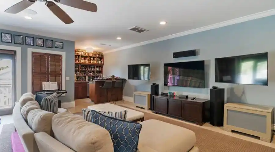 620 Beach Avenue, Atlantic Beach, Florida, United States, 5 Bedrooms Bedrooms, ,4 BathroomsBathrooms,Residential,For Sale,Beach Avenue,1085309