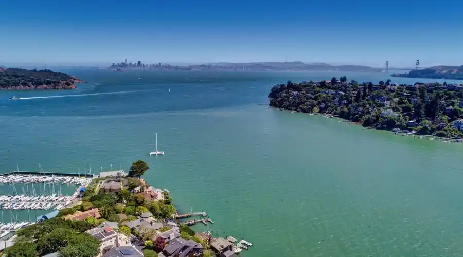 37 Alcatraz Avenue, Belvedere, California 94920, United States, 5 Bedrooms Bedrooms, ,5.5 BathroomsBathrooms,Residential,For Sale,37 Alcatraz Avenue,1085880