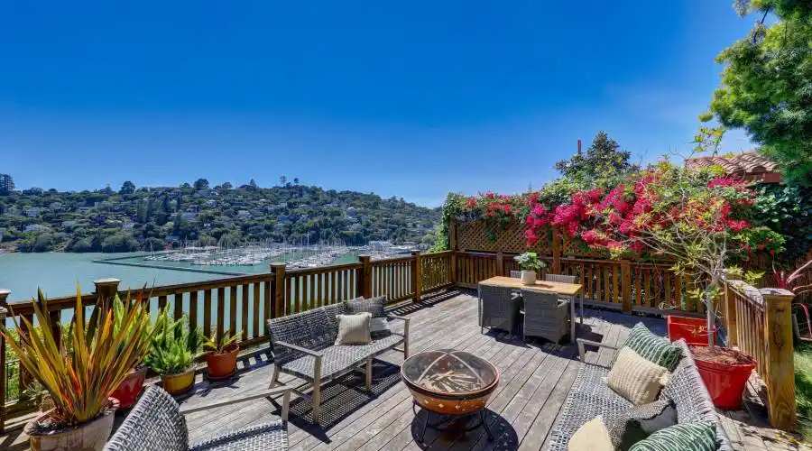 37 Alcatraz Avenue, Belvedere, California 94920, United States, 5 Bedrooms Bedrooms, ,5.5 BathroomsBathrooms,Residential,For Sale,37 Alcatraz Avenue,1085880