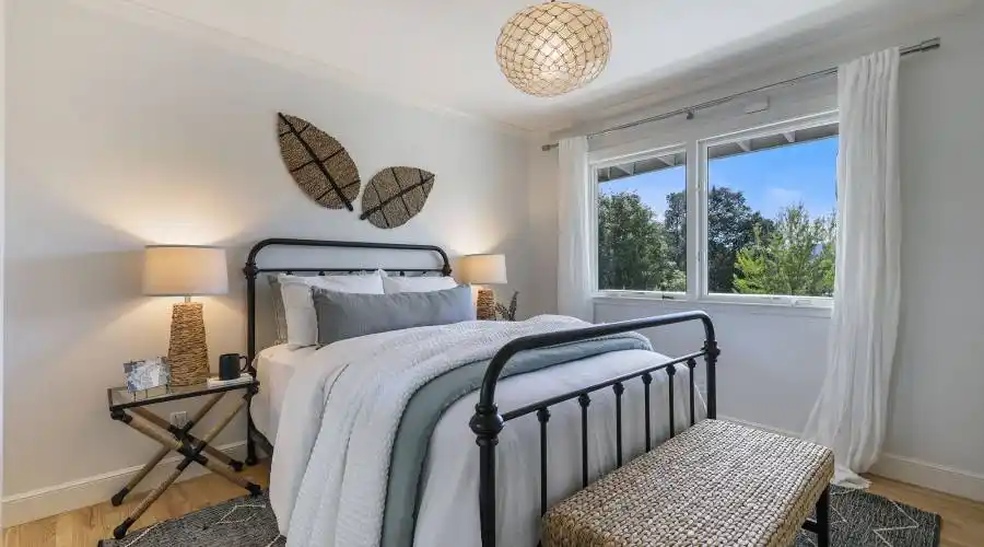 1 Felipa Court, Tiburon, California 94920, United States, 4 Bedrooms Bedrooms, ,3 BathroomsBathrooms,Residential,For Sale,1 Felipa Court,1089945