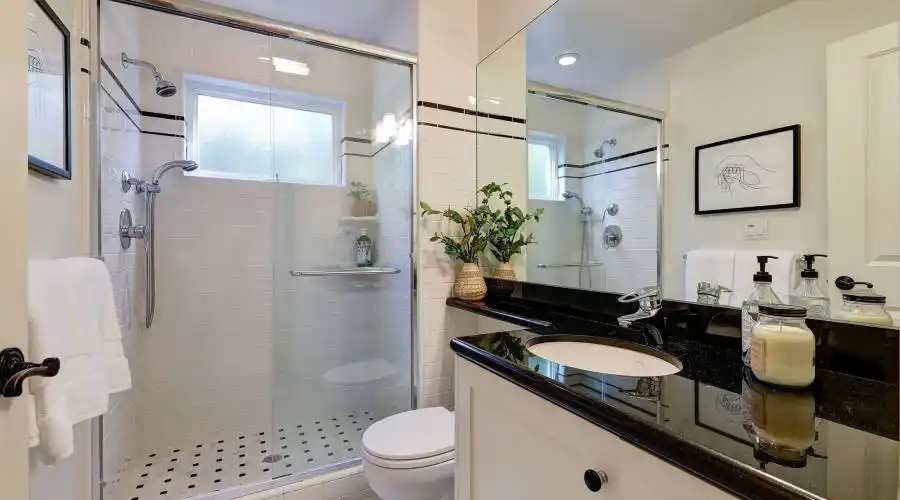 1 Felipa Court, Tiburon, California 94920, United States, 4 Bedrooms Bedrooms, ,3 BathroomsBathrooms,Residential,For Sale,1 Felipa Court,1089945