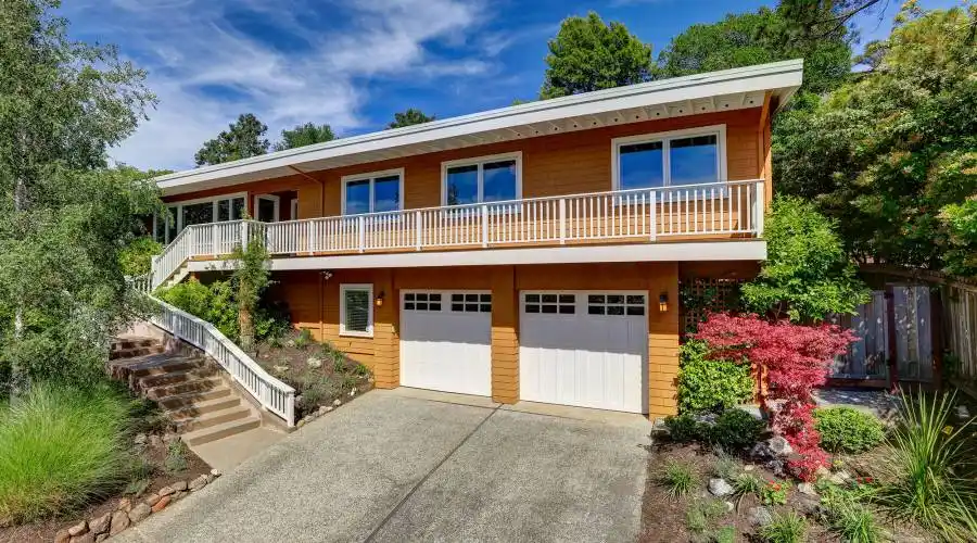 1 Felipa Court, Tiburon, California 94920, United States, 4 Bedrooms Bedrooms, ,3 BathroomsBathrooms,Residential,For Sale,1 Felipa Court,1089945