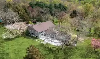 Pine Hill, New Fairfield, Connecticut 06812, United States, ,Residential,For Sale,Pine Hill,1090042