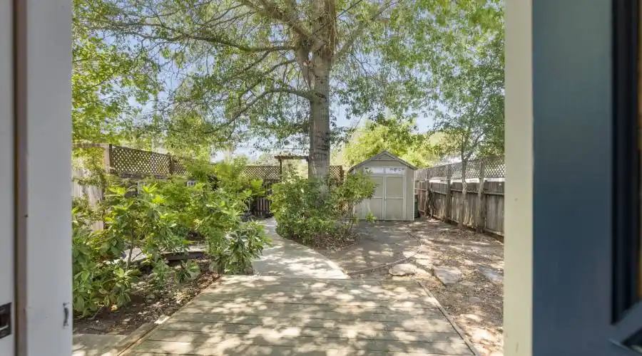 3355 S. Gravenstein Highway, Sebastopol, California 95472, United States, 3 Bedrooms Bedrooms, 2 Rooms Rooms,Residential,For Sale,S. Gravenstein,1090322