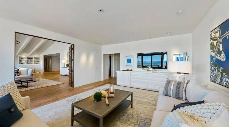 79 St Thomas Way, Belvedere Tiburon, California, 94920, United States, 4 Bedrooms Bedrooms, ,4.5 BathroomsBathrooms,Residential,For Sale,79 St Thomas Way,1096924