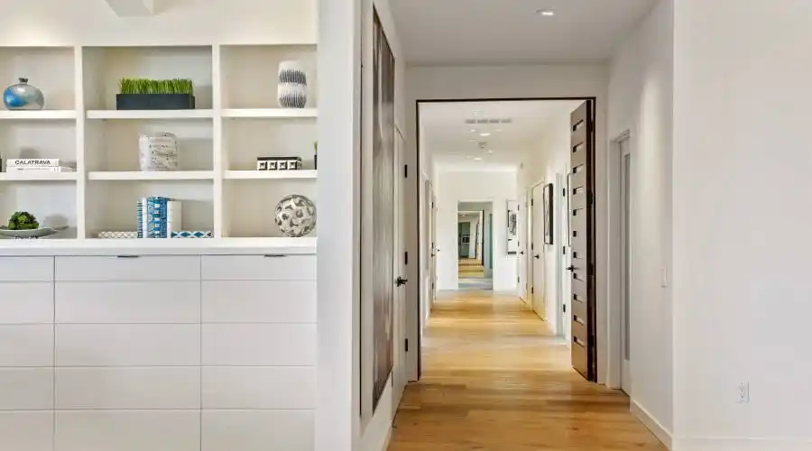 79 St Thomas Way, Belvedere Tiburon, California, 94920, United States, 4 Bedrooms Bedrooms, ,4.5 BathroomsBathrooms,Residential,For Sale,79 St Thomas Way,1096924