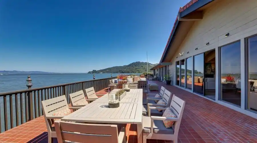 79 St Thomas Way, Belvedere Tiburon, California, 94920, United States, 4 Bedrooms Bedrooms, ,4.5 BathroomsBathrooms,Residential,For Sale,79 St Thomas Way,1096924