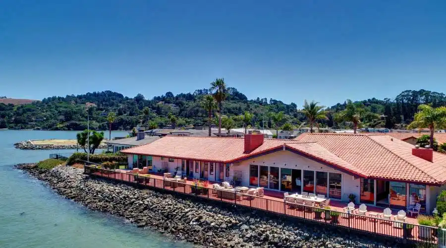 79 St Thomas Way, Belvedere Tiburon, California, 94920, United States, 4 Bedrooms Bedrooms, ,4.5 BathroomsBathrooms,Residential,For Sale,79 St Thomas Way,1096924