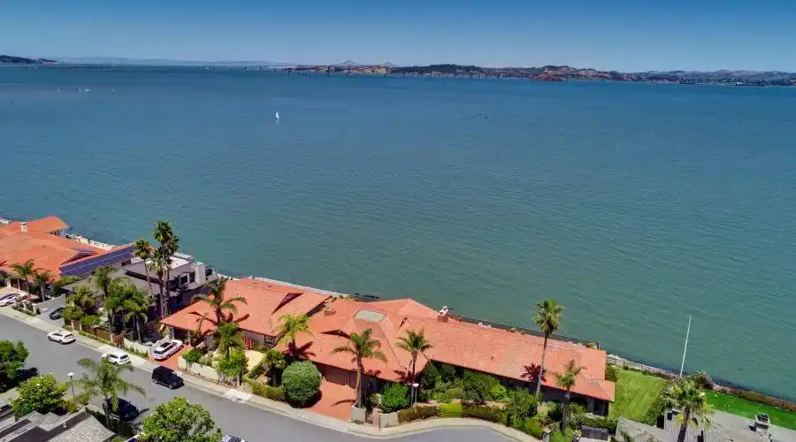 79 St Thomas Way, Belvedere Tiburon, California, 94920, United States, 4 Bedrooms Bedrooms, ,4.5 BathroomsBathrooms,Residential,For Sale,79 St Thomas Way,1096924