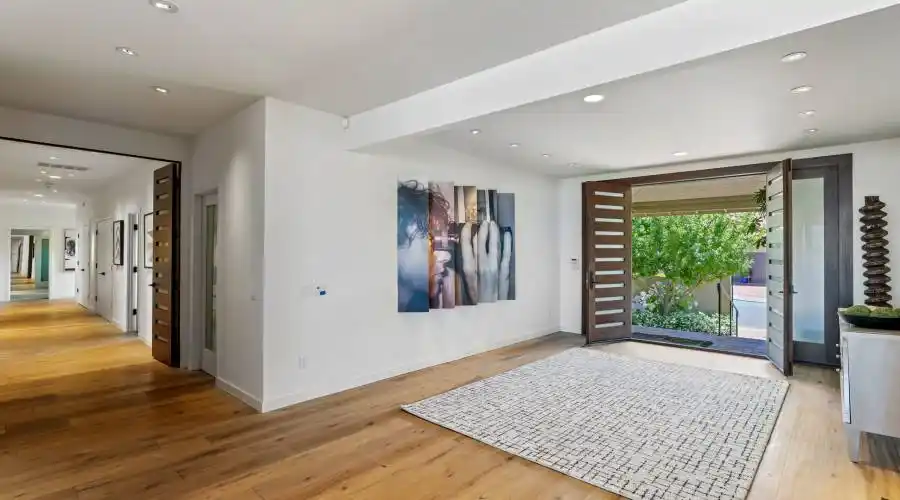 79 St Thomas Way, Belvedere Tiburon, California, 94920, United States, 4 Bedrooms Bedrooms, ,4.5 BathroomsBathrooms,Residential,For Sale,79 St Thomas Way,1096924