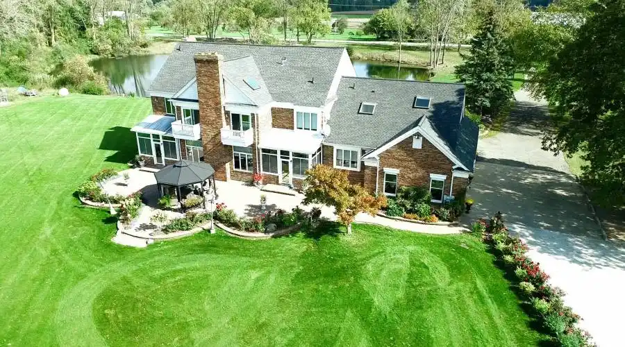 62543 Havenridge, Lenox, Michigan 48048, United States, 5 Bedrooms Bedrooms, ,5 BathroomsBathrooms,Residential,Residential,Havenridge,1098600