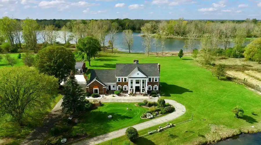 62543 Havenridge, Lenox, Michigan 48048, United States, 5 Bedrooms Bedrooms, ,5 BathroomsBathrooms,Residential,Residential,Havenridge,1098600