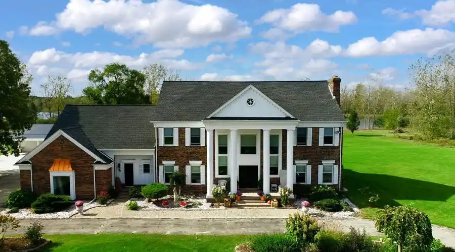 62543 Havenridge, Lenox, Michigan 48048, United States, 5 Bedrooms Bedrooms, ,5 BathroomsBathrooms,Residential,Residential,Havenridge,1098600