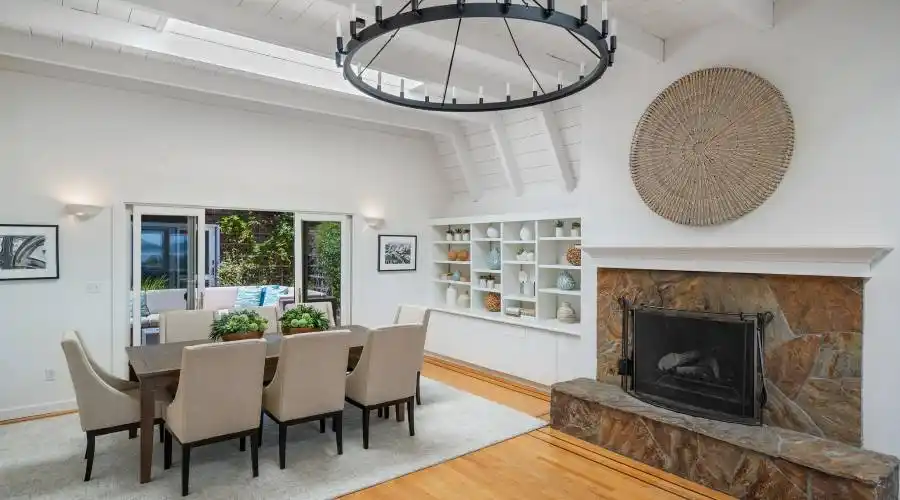 36 Bay Vista Dr, Mill Valley, California 94941, United States, 5 Bedrooms Bedrooms, ,2.5 BathroomsBathrooms,Residential,For Sale,36 Bay Vista Dr,1103250