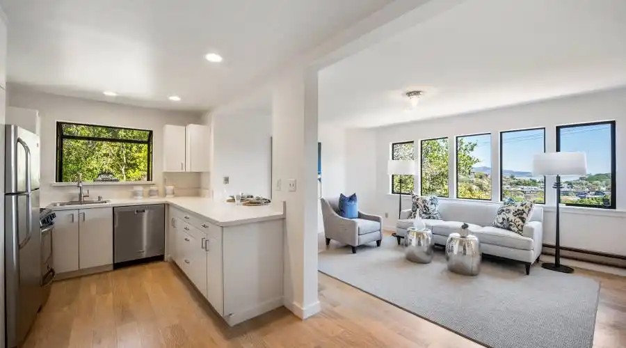 36 Bay Vista Dr, Mill Valley, California 94941, United States, 5 Bedrooms Bedrooms, ,2.5 BathroomsBathrooms,Residential,For Sale,36 Bay Vista Dr,1103250