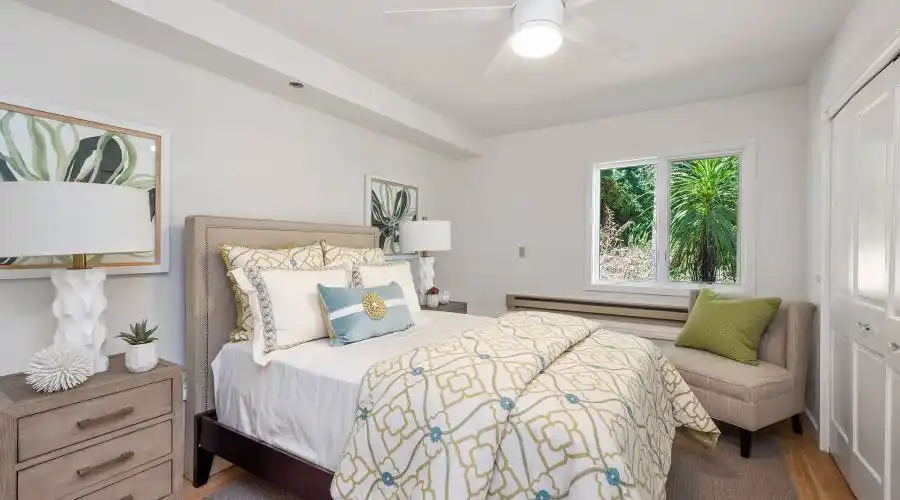 36 Bay Vista Dr, Mill Valley, California 94941, United States, 5 Bedrooms Bedrooms, ,2.5 BathroomsBathrooms,Residential,For Sale,36 Bay Vista Dr,1103250