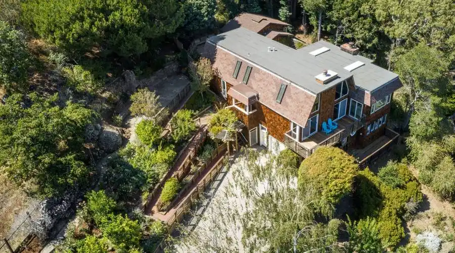 36 Bay Vista Dr, Mill Valley, California 94941, United States, 5 Bedrooms Bedrooms, ,2.5 BathroomsBathrooms,Residential,For Sale,36 Bay Vista Dr,1103250