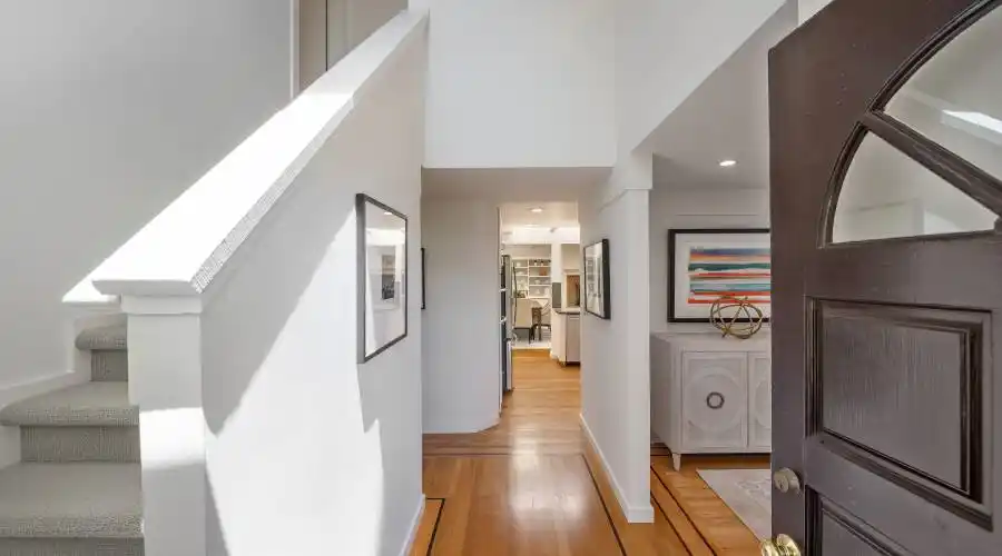 36 Bay Vista Dr, Mill Valley, California 94941, United States, 5 Bedrooms Bedrooms, ,2.5 BathroomsBathrooms,Residential,For Sale,36 Bay Vista Dr,1103250