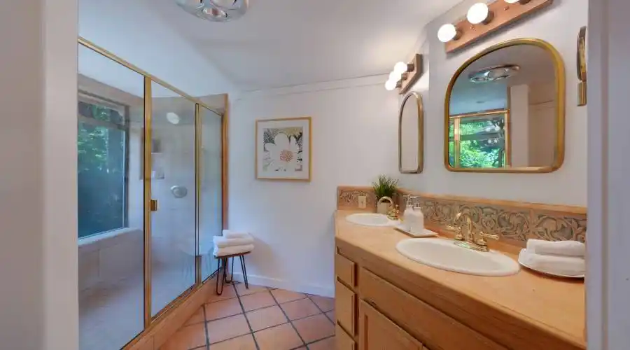 13386 Harrison Grade Place, Sebastopol, California 95472, United States, 1 Bedroom Bedrooms, ,1 BathroomBathrooms,Residential,For Sale,Harrison Grade,1114164