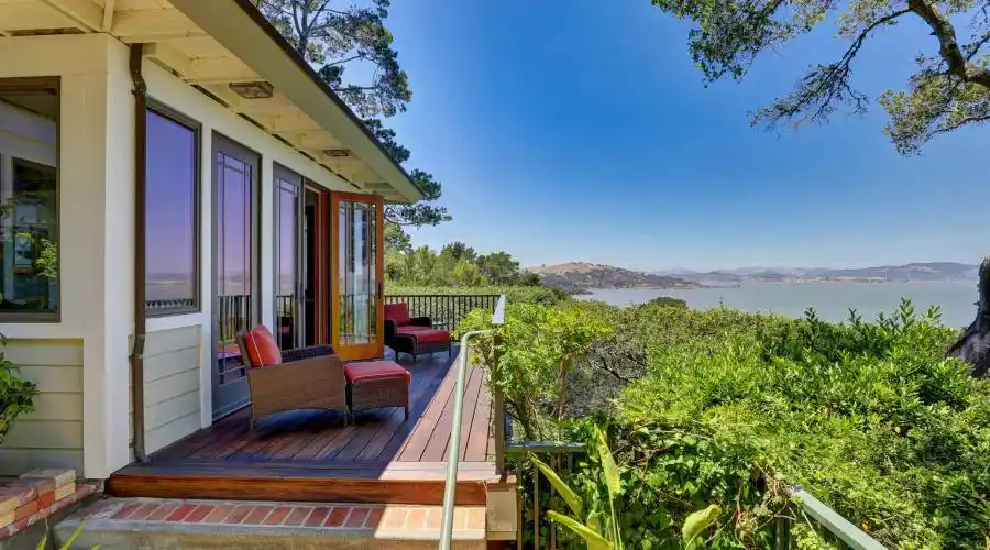 3333 Paradise Drive, Tiburon, California 94920, United States, 3 Bedrooms Bedrooms, 3 Rooms Rooms,Residential,For Sale,Paradise Drive,1115476